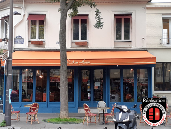 Rentoilage de stores banne de bar restaurant - Paris - Le Store Parisien