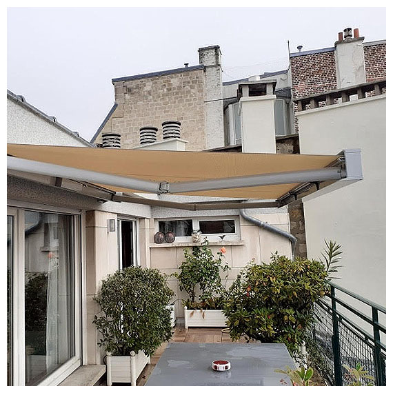 Store banne de terrasse et de balcon Qubica - Toile Serge Ferrari