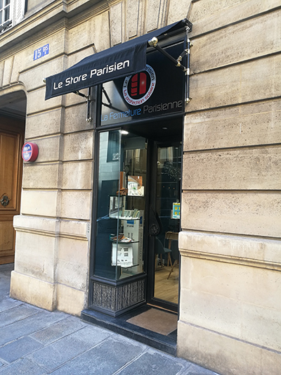 Stores vénitiens à Paris
