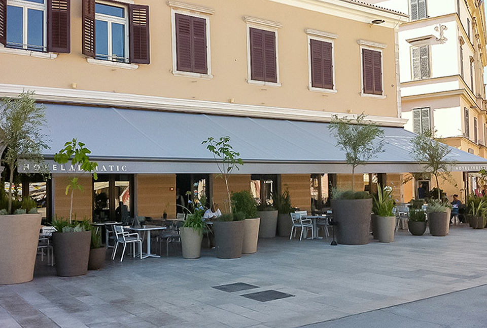 Store de terrasse grande surface - Le Store Parisien 