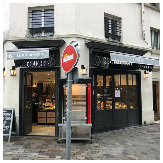 Rentoilage de stores et lambrequin personnalisé - Boucherie à Paris - Le Store Parisien