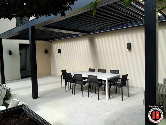 Pergola sur mesure dans les Yvelines - Le Store Parisien