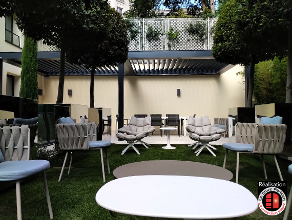 Pergola sur mesure dans les Yvelines - Le Store Parisien