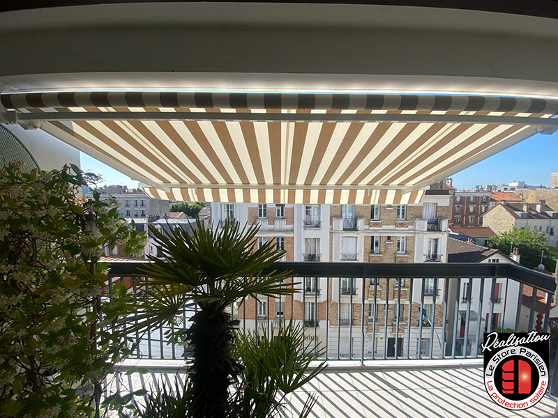Rentoilage de stores banne sur balcons dans les Hauts-de-Seine - Le Store Parisien