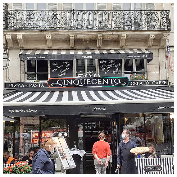 Rentoilage de stores banne de restaurant à Paris - Le Store Parisien