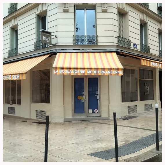 Rentoilage de stores de boulangerie dans les Hauts-de-Seine 92 - Le Store Parisien