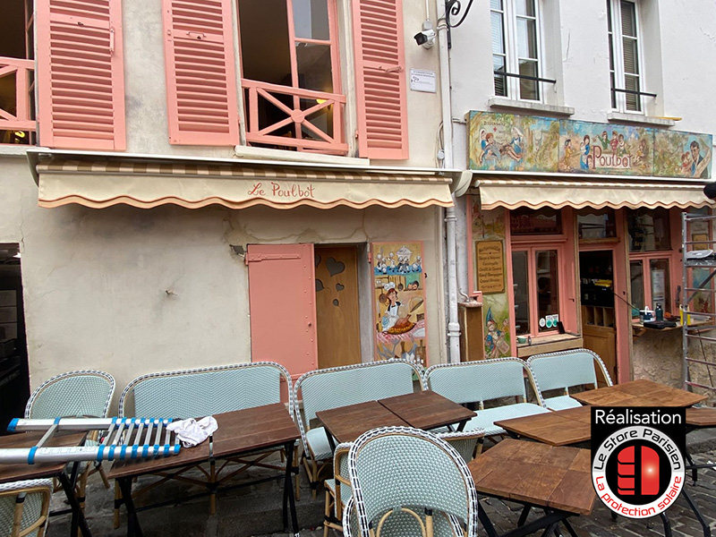 Stores bannes double lambrequin pour commerces et CHR - Paris 18.