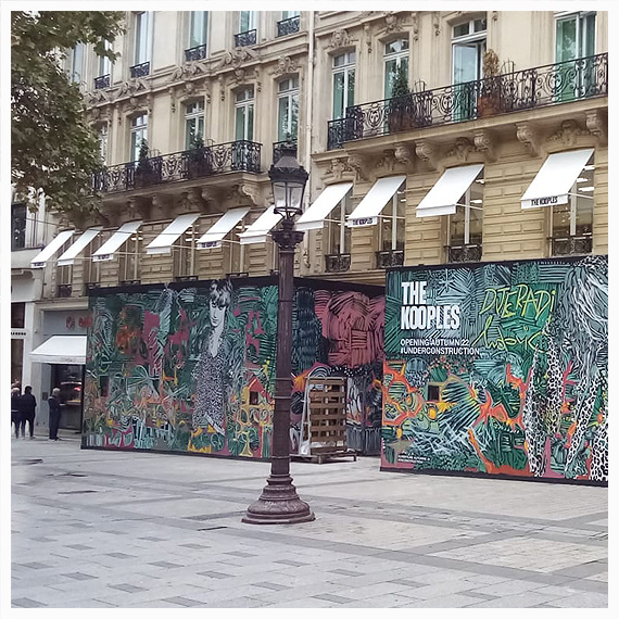 stores à projection boutiques et Magasins Paris Ile de France - Le Store Parisien